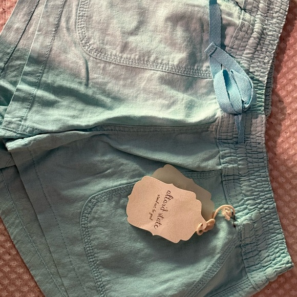NWT Altar’d state shorts - Picture 3 of 3